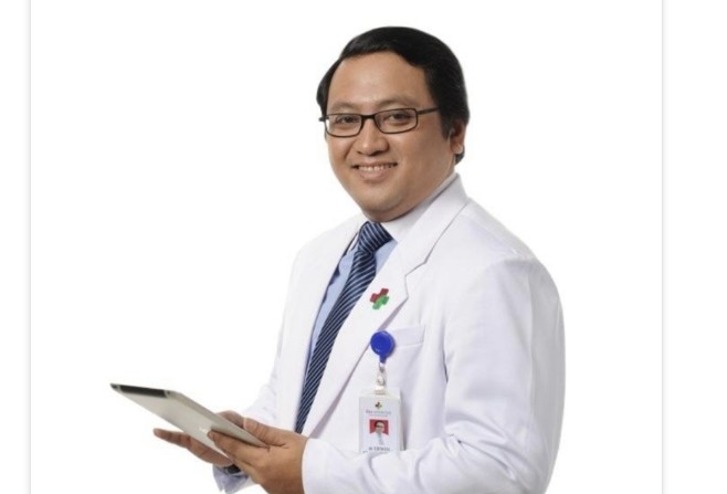 Dokter Erwin Christianto, M.Gizi, Sp.GK, Dokter Spesialis Gizi Klinik Eka Hospital Pekanbaru (foto/ist)